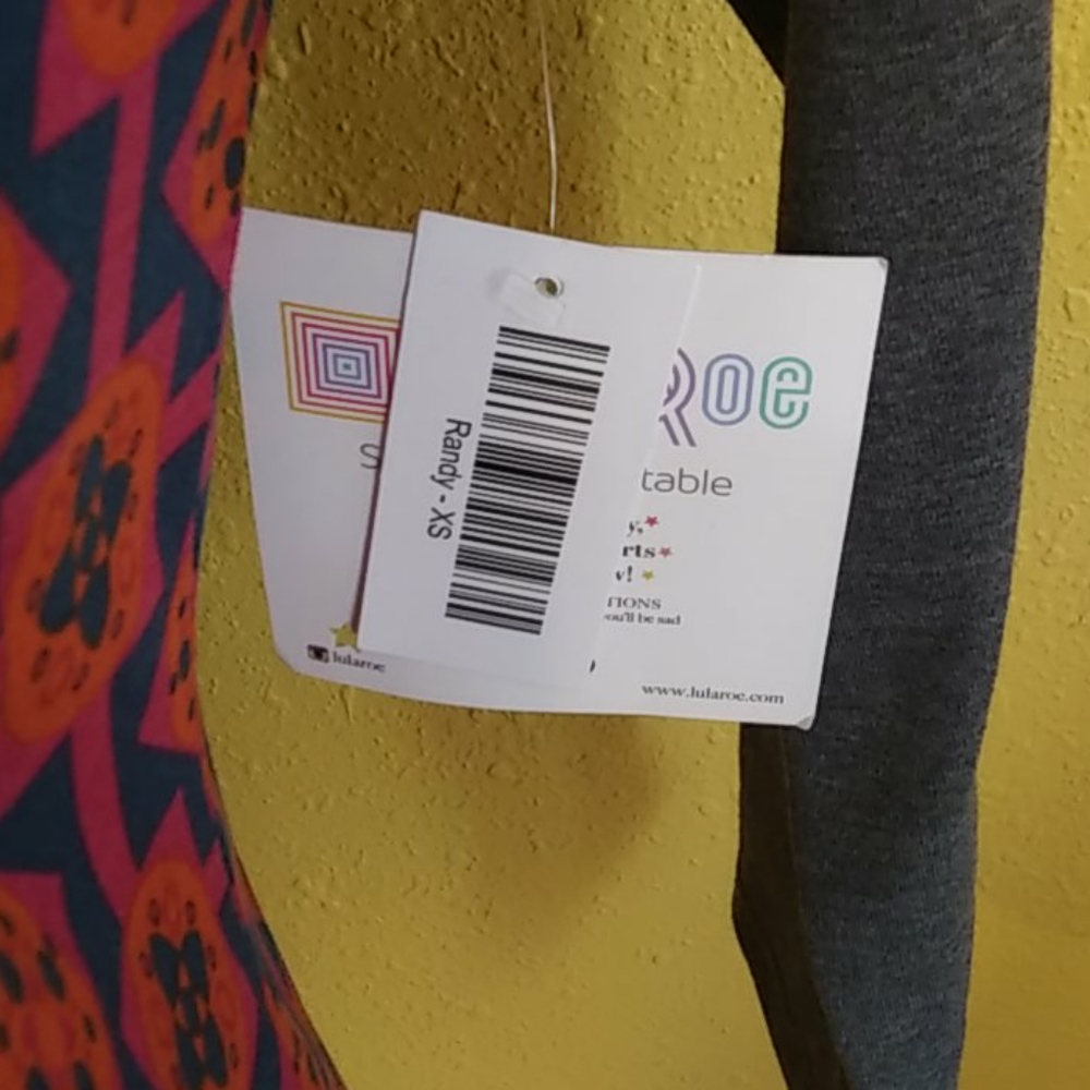 LulaRoe Randy - Picture 3 of 5